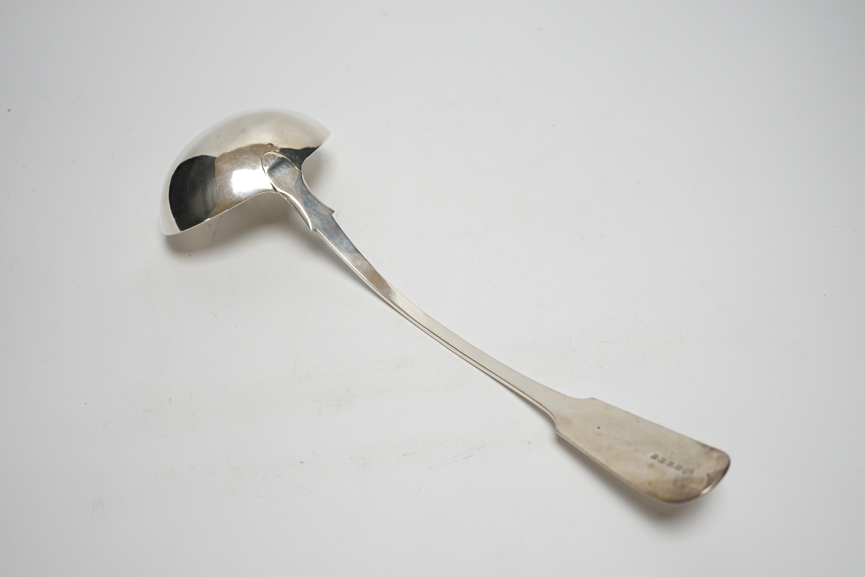 A William IV silver fiddle pattern soup ladle, W.B. , London, 1831, 32.8cm, 8oz.